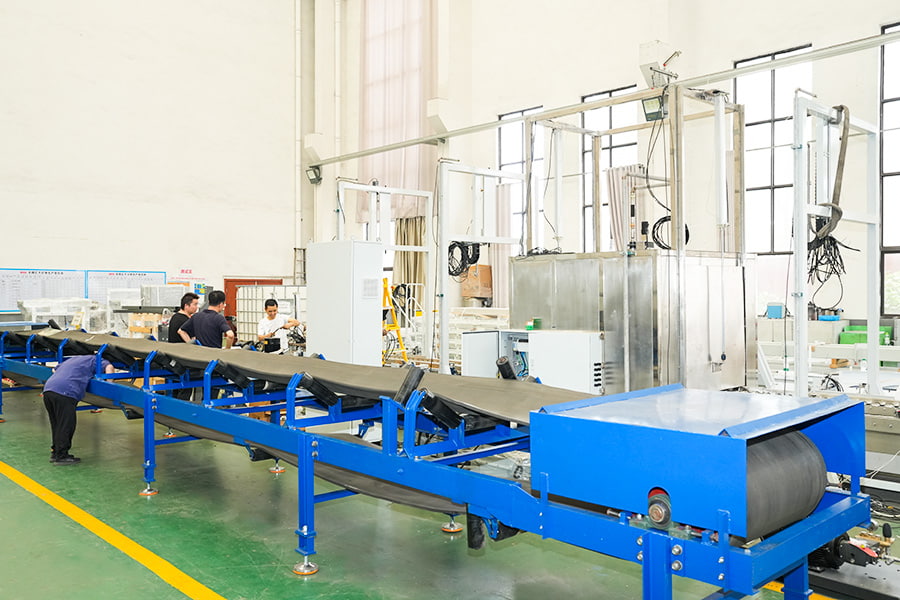 อุปกรณ์พืช